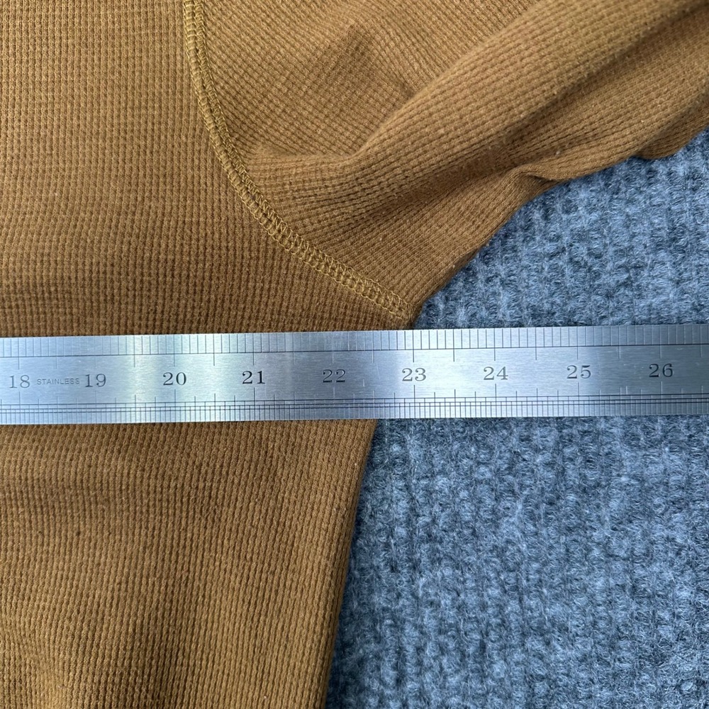 Levi's Long Sleeve Thermal Shirt Mens XL Brown Panther Graphic Waffle Knit - Picture 6 of 7